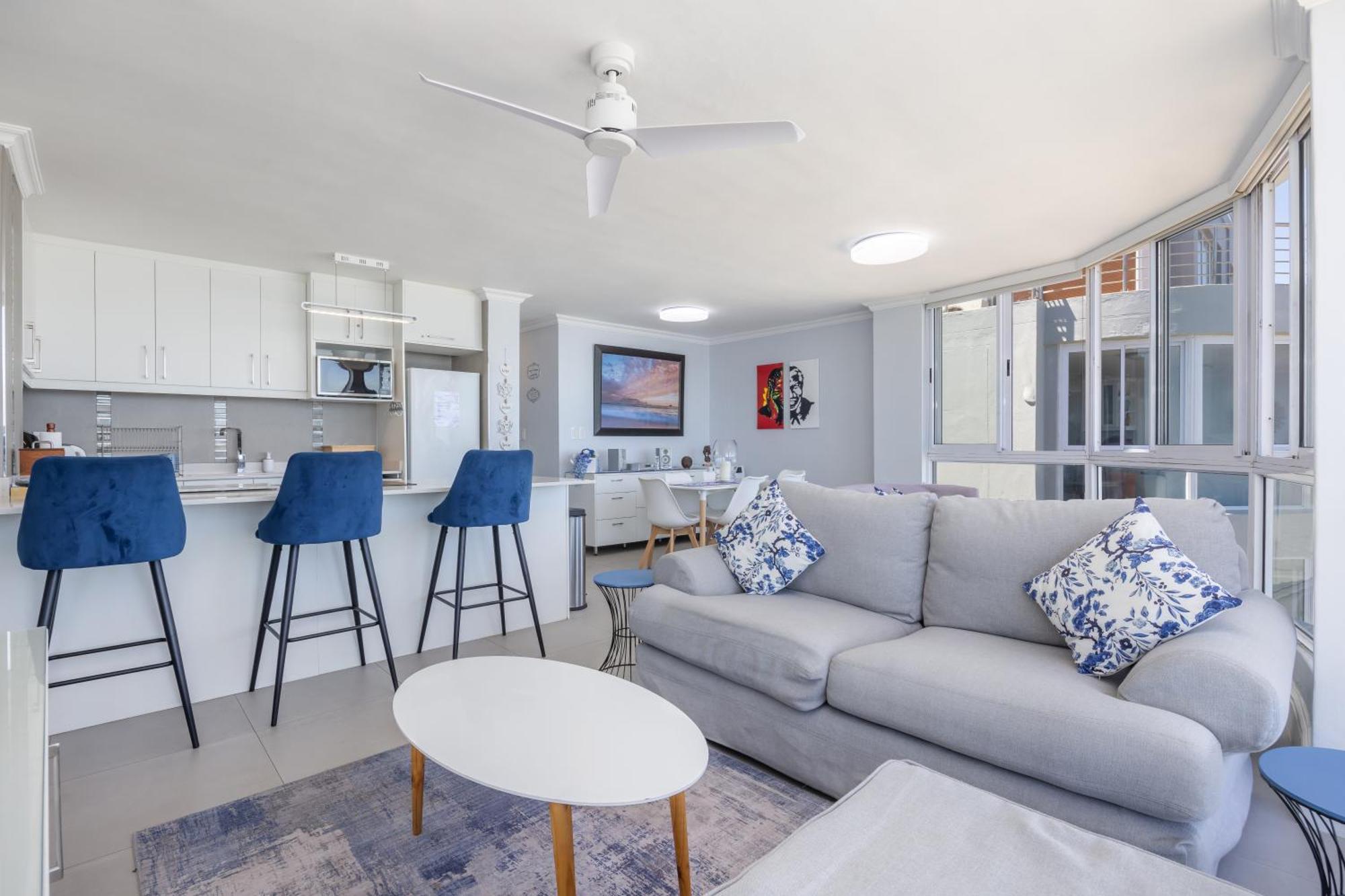 Oceanview Holiday Accommodation Bloubergstrand Exterior photo