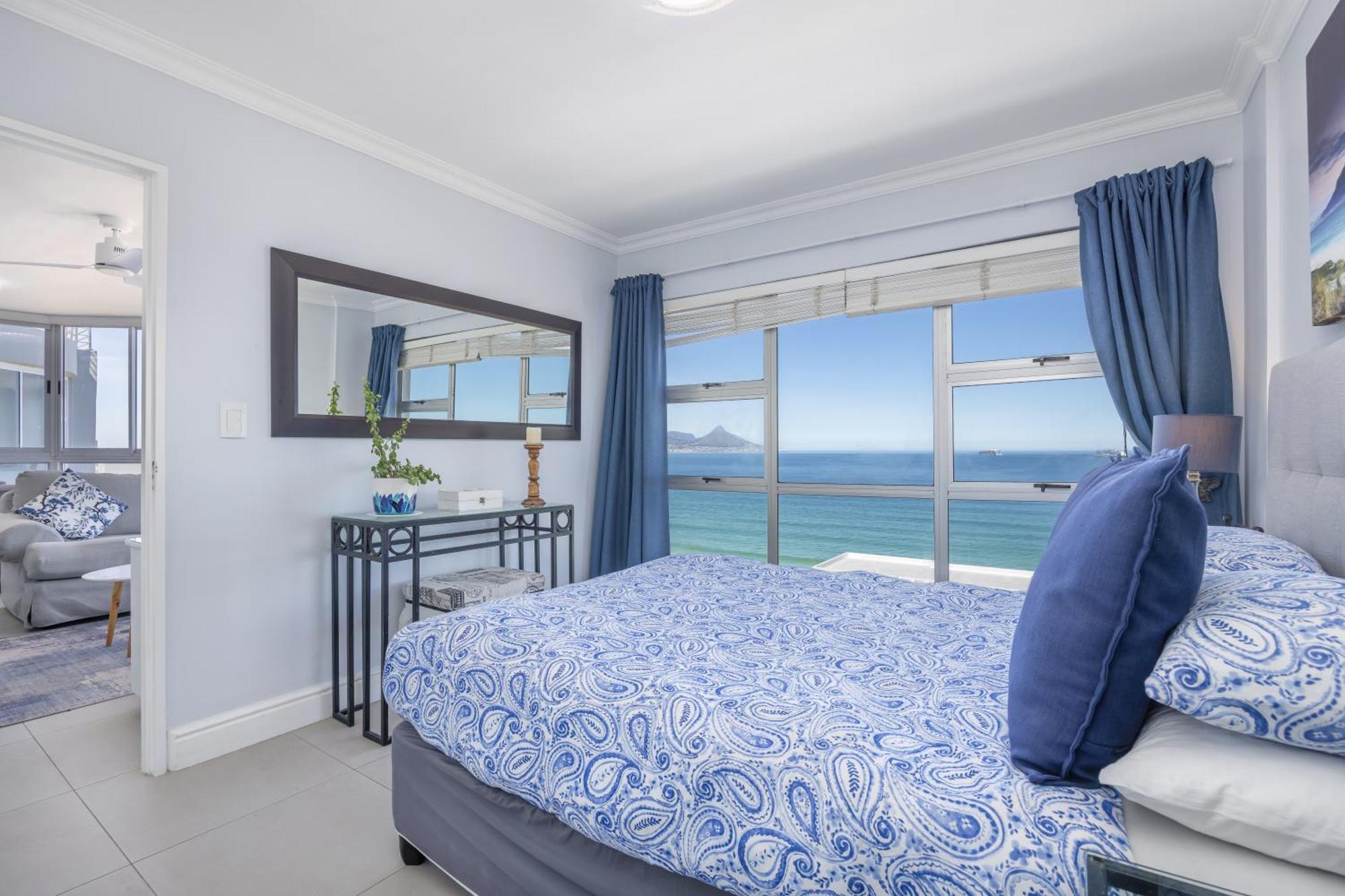 Oceanview Holiday Accommodation Bloubergstrand Exterior photo